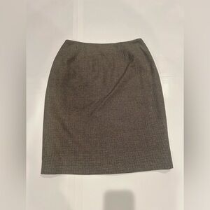 Linda Allard Ellen Tracy Pencil Skirt 8 Silk Wool Blend Tan Zipper Business